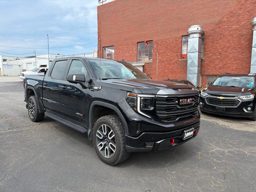 2022 GMC Sierra 1500 AT4