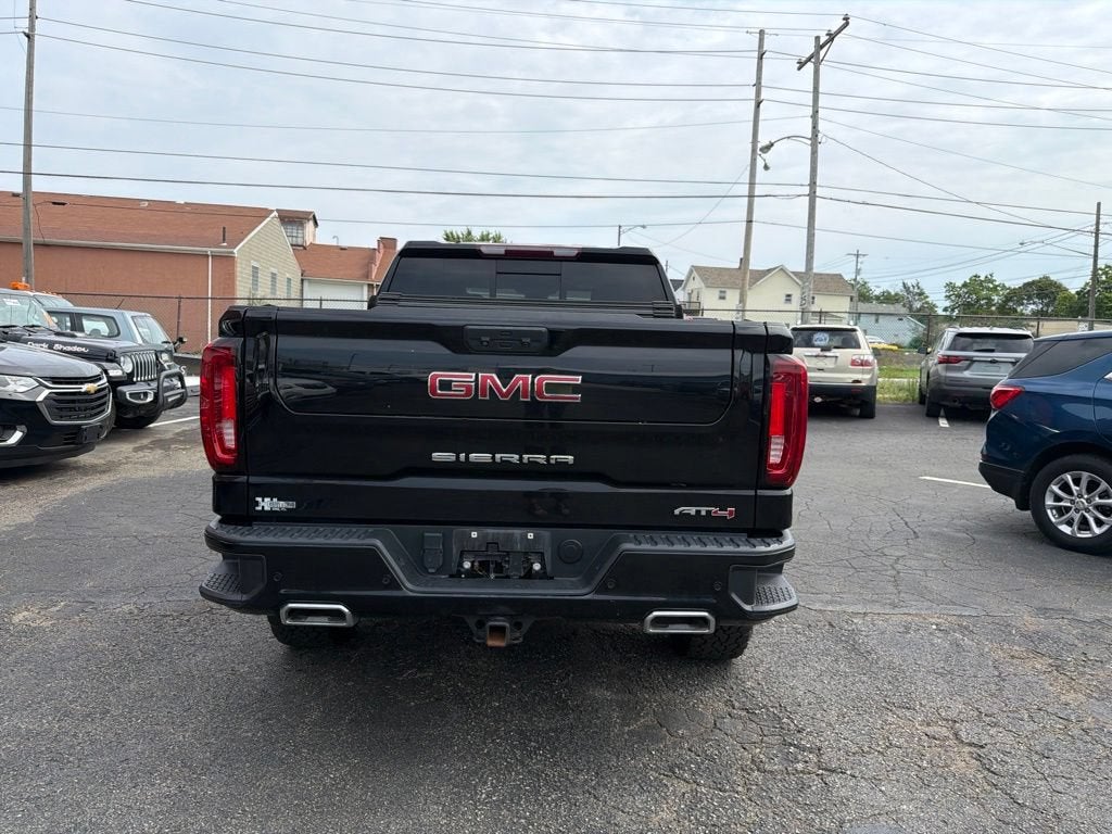 2022 GMC Sierra 1500 AT4