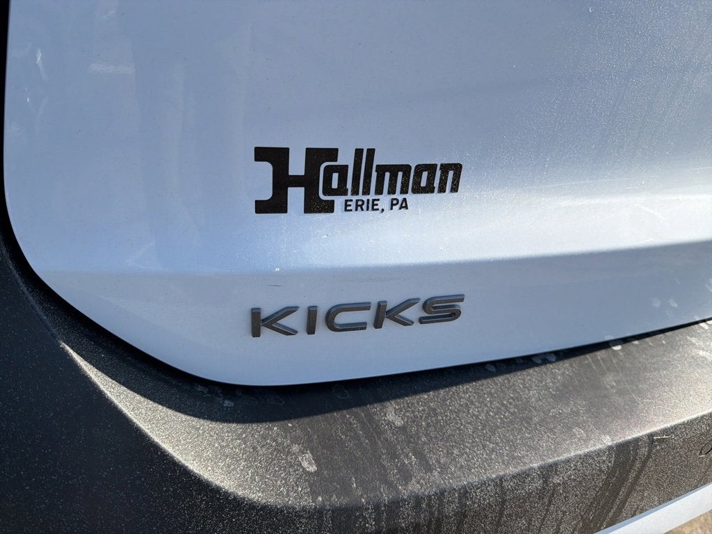 2025 Nissan Kicks S FWD