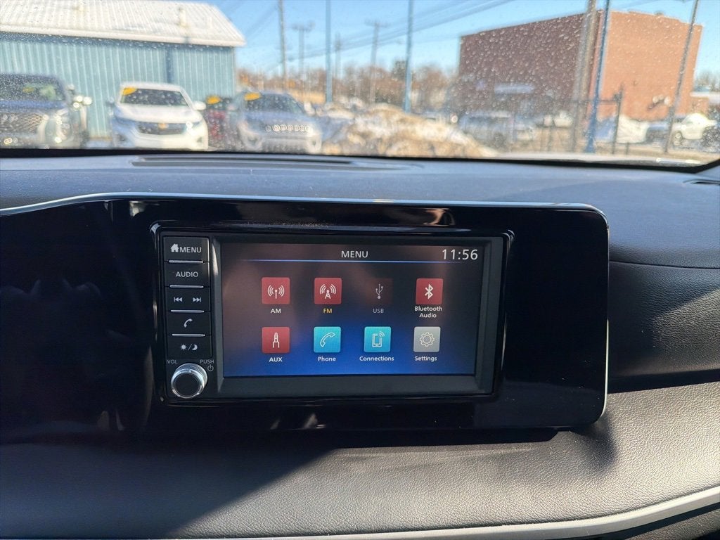 2025 Nissan Kicks S FWD