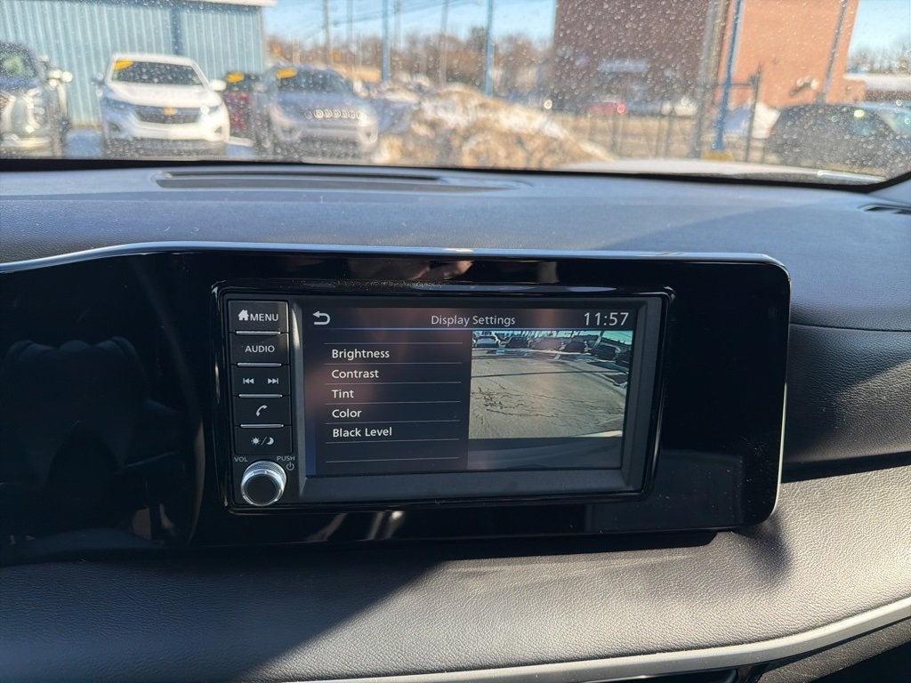 2025 Nissan Kicks S FWD