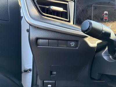 2025 Nissan Kicks S FWD