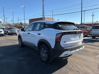 2025 Nissan Kicks S FWD