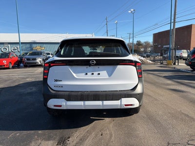 2025 Nissan Kicks S FWD