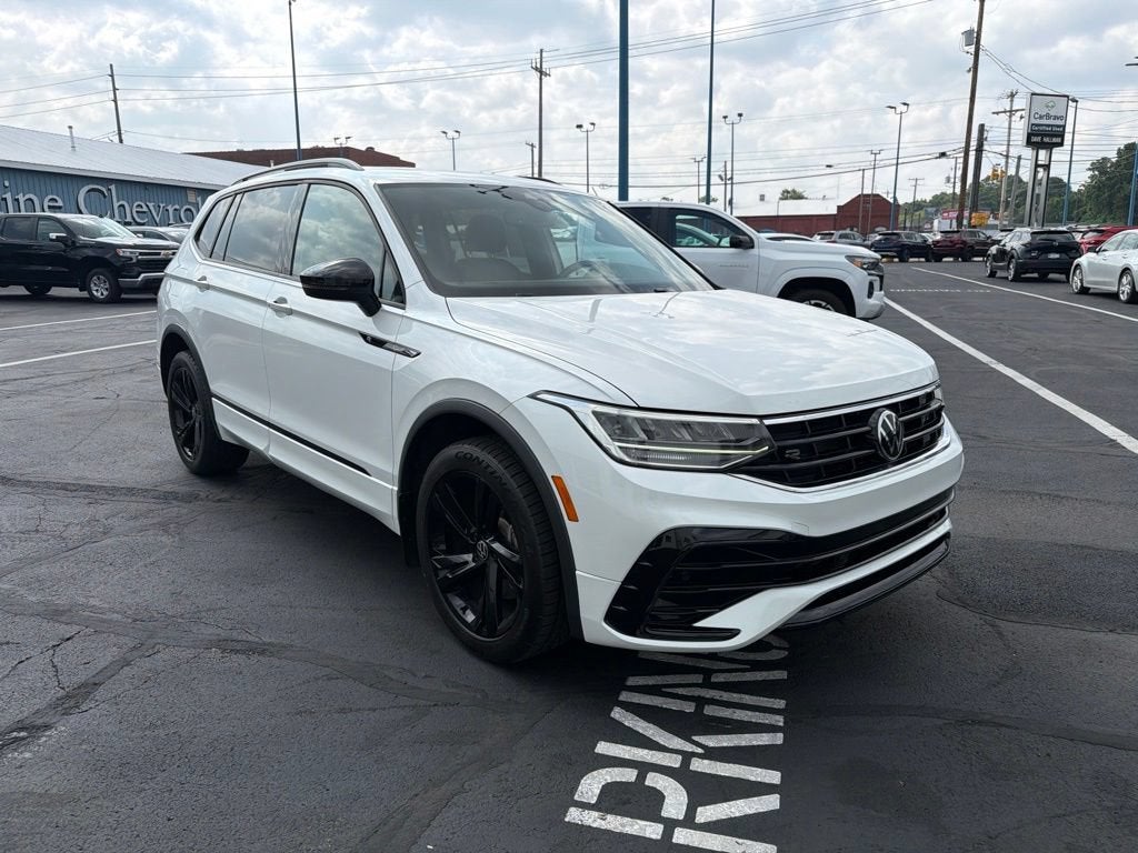 2023 Volkswagen Tiguan 2.0T SE R-Line Black