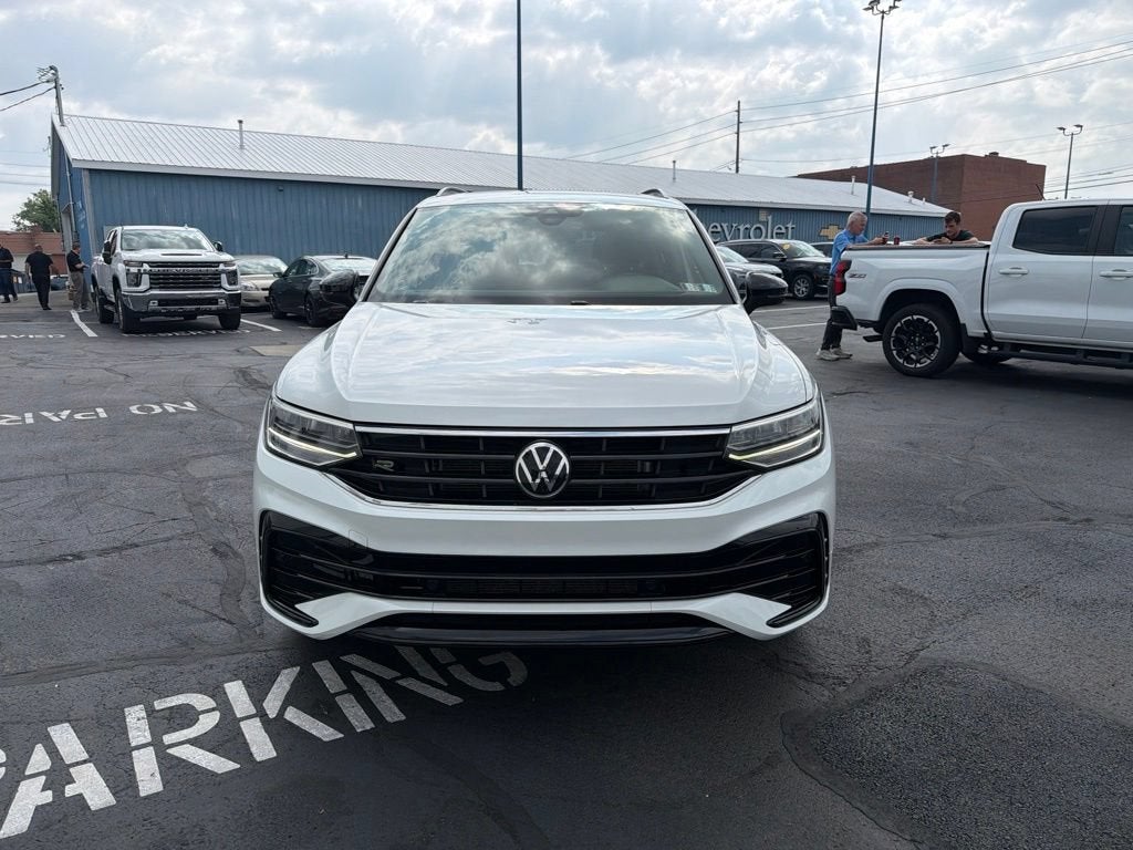 2023 Volkswagen Tiguan 2.0T SE R-Line Black
