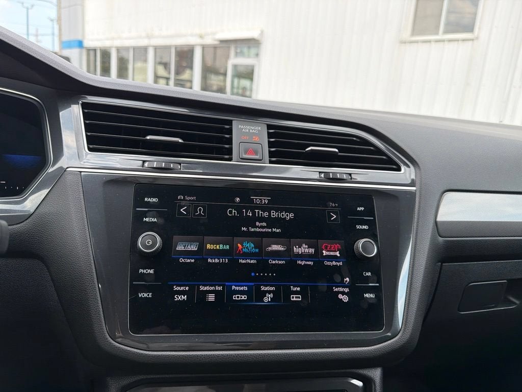 2023 Volkswagen Tiguan 2.0T SE R-Line Black