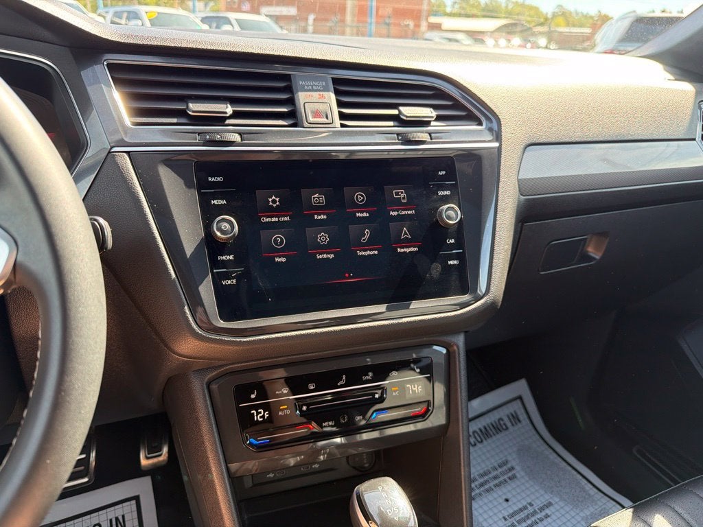 2023 Volkswagen Tiguan 2.0T SE R-Line Black