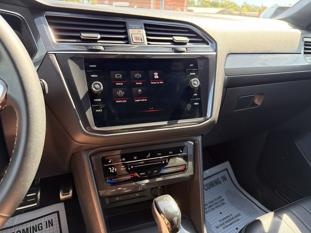 2023 Volkswagen Tiguan 2.0T SE R-Line Black