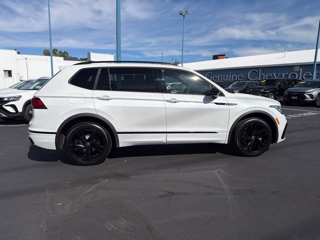 2023 Volkswagen Tiguan 2.0T SE R-Line Black