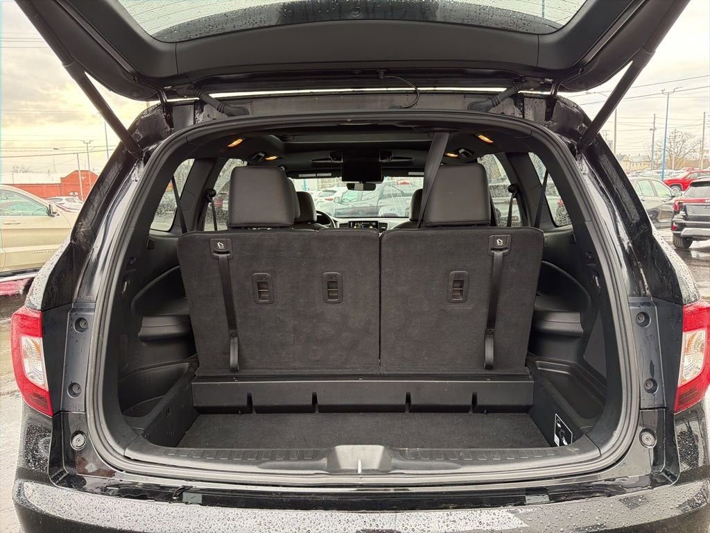 2021 Honda Pilot AWD Black Edition