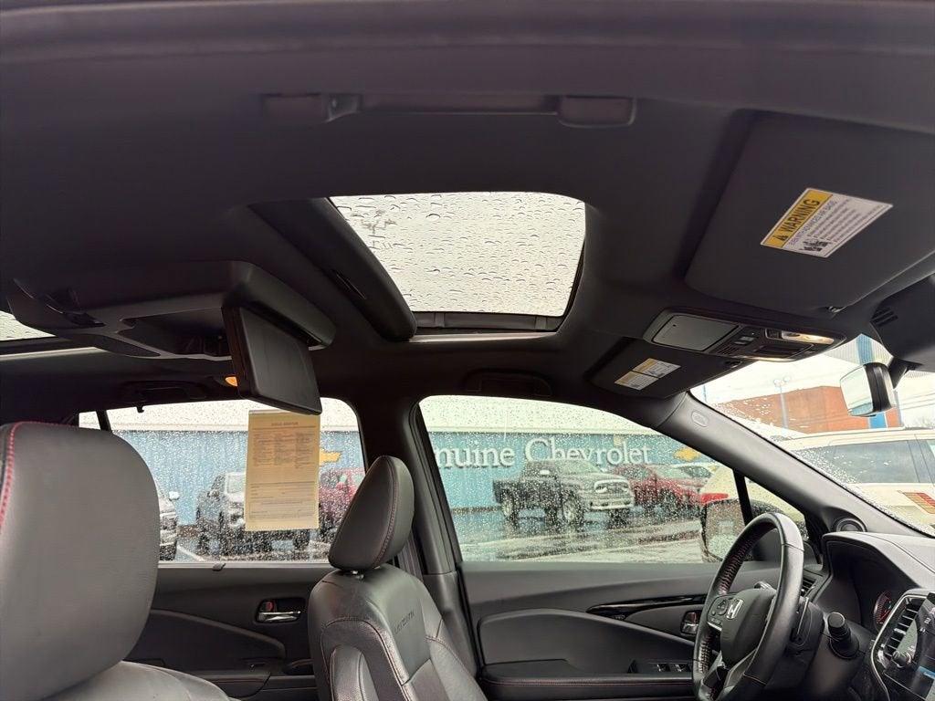 2021 Honda Pilot AWD Black Edition