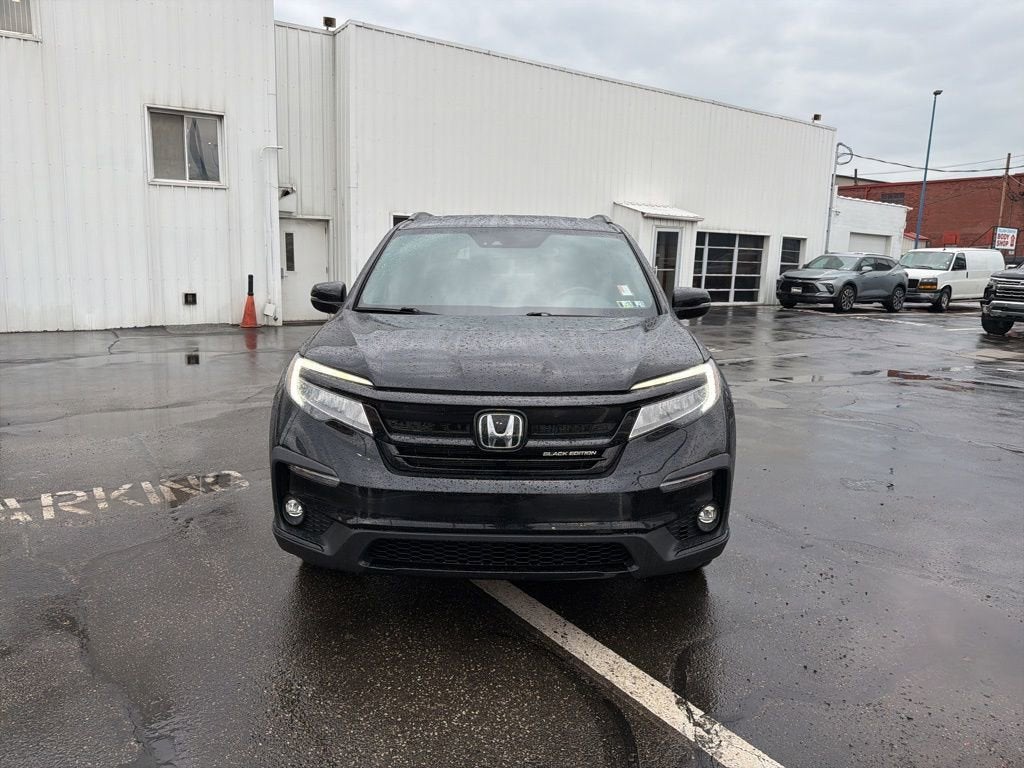 2021 Honda Pilot AWD Black Edition