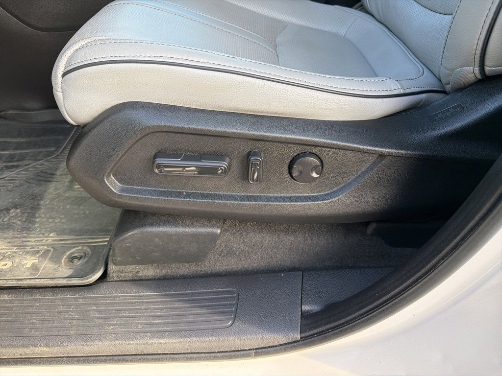 2023 Honda Pilot AWD Elite