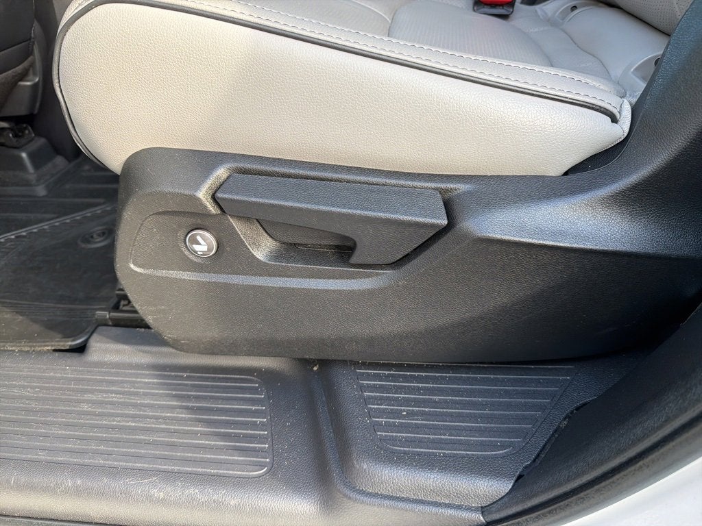 2023 Honda Pilot AWD Elite