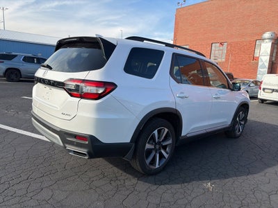 2023 Honda Pilot AWD Elite