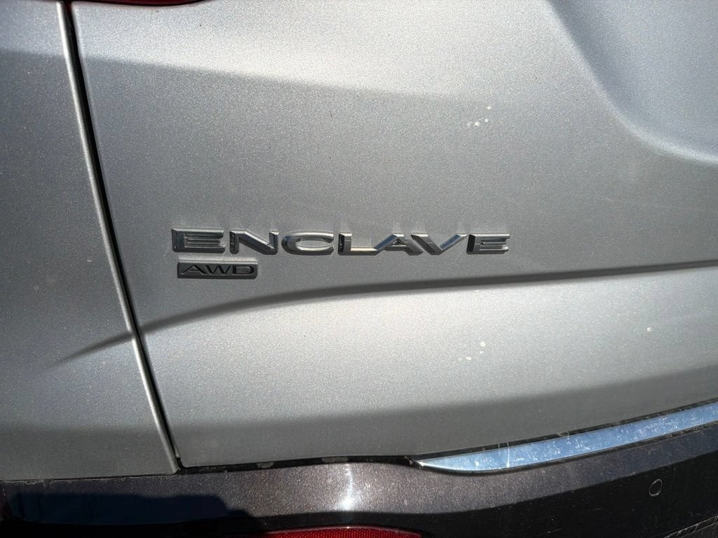 2021 Buick Enclave Essence