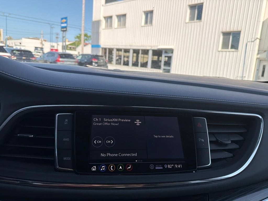 2021 Buick Enclave Essence