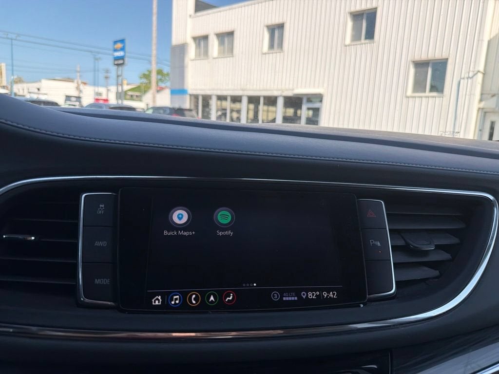 2021 Buick Enclave Essence