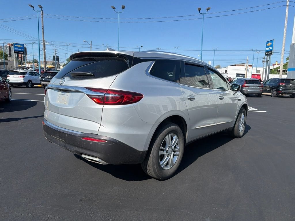 2021 Buick Enclave Essence
