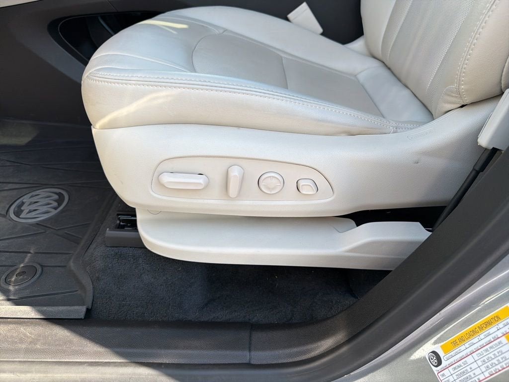 2023 Buick Enclave Premium