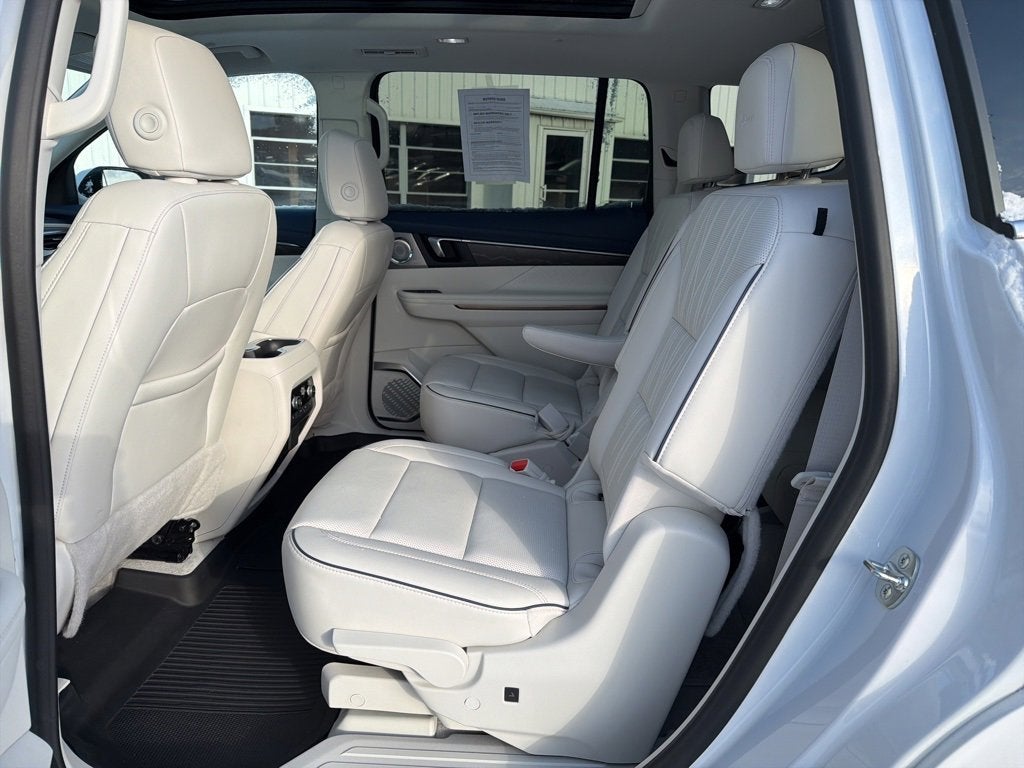 2025 Buick Enclave Avenir