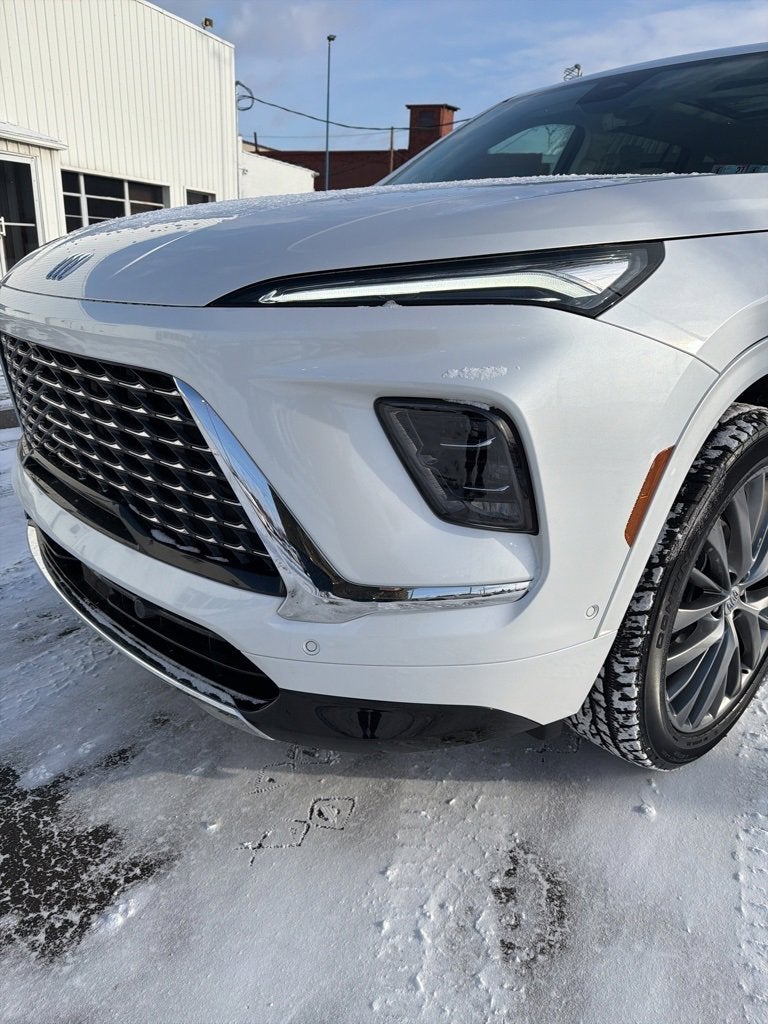 2025 Buick Enclave Avenir