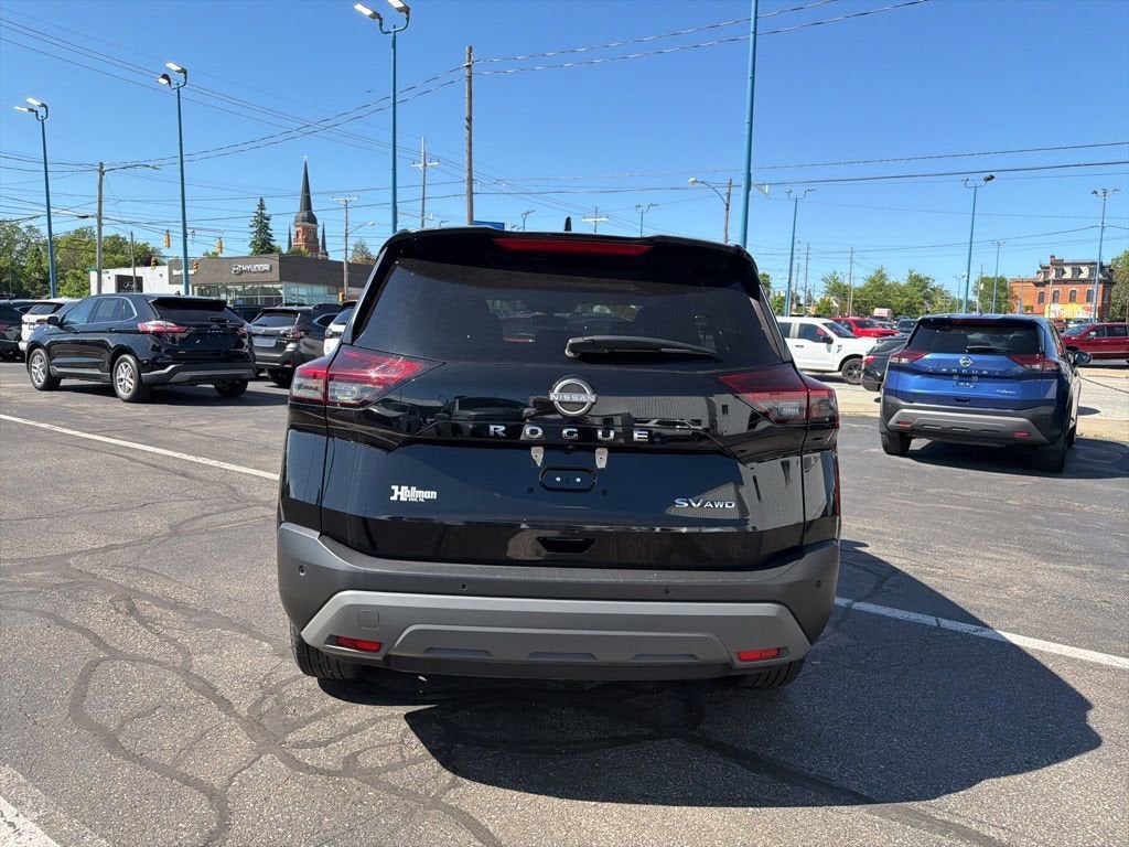 2023 Nissan Rogue SV