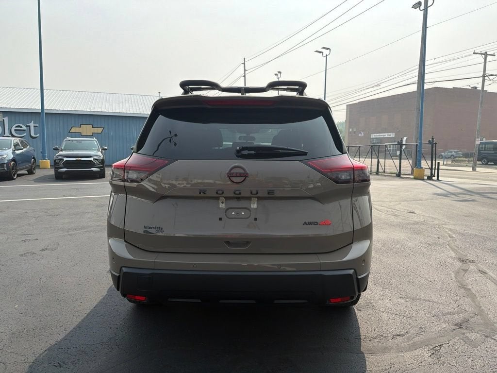 2025 Nissan Rogue Rock Creek