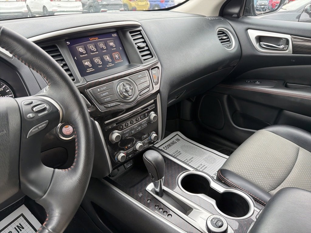 2020 Nissan Pathfinder SV 4WD