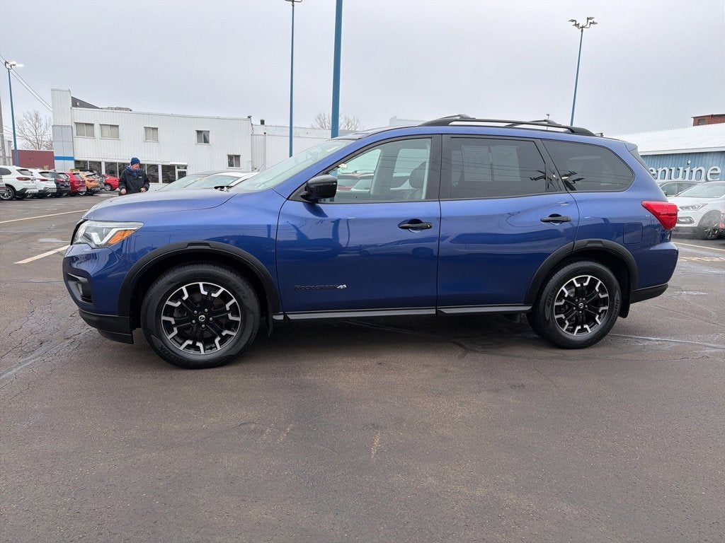 2020 Nissan Pathfinder SV 4WD