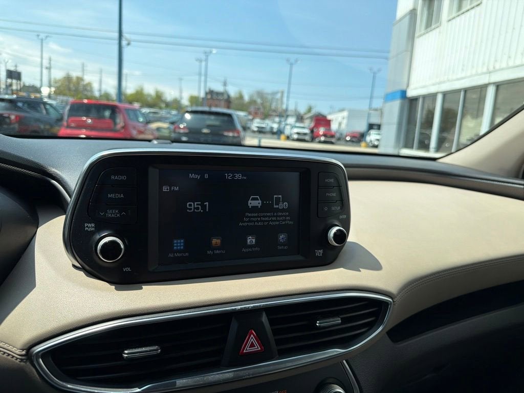 2020 Hyundai Santa Fe SE