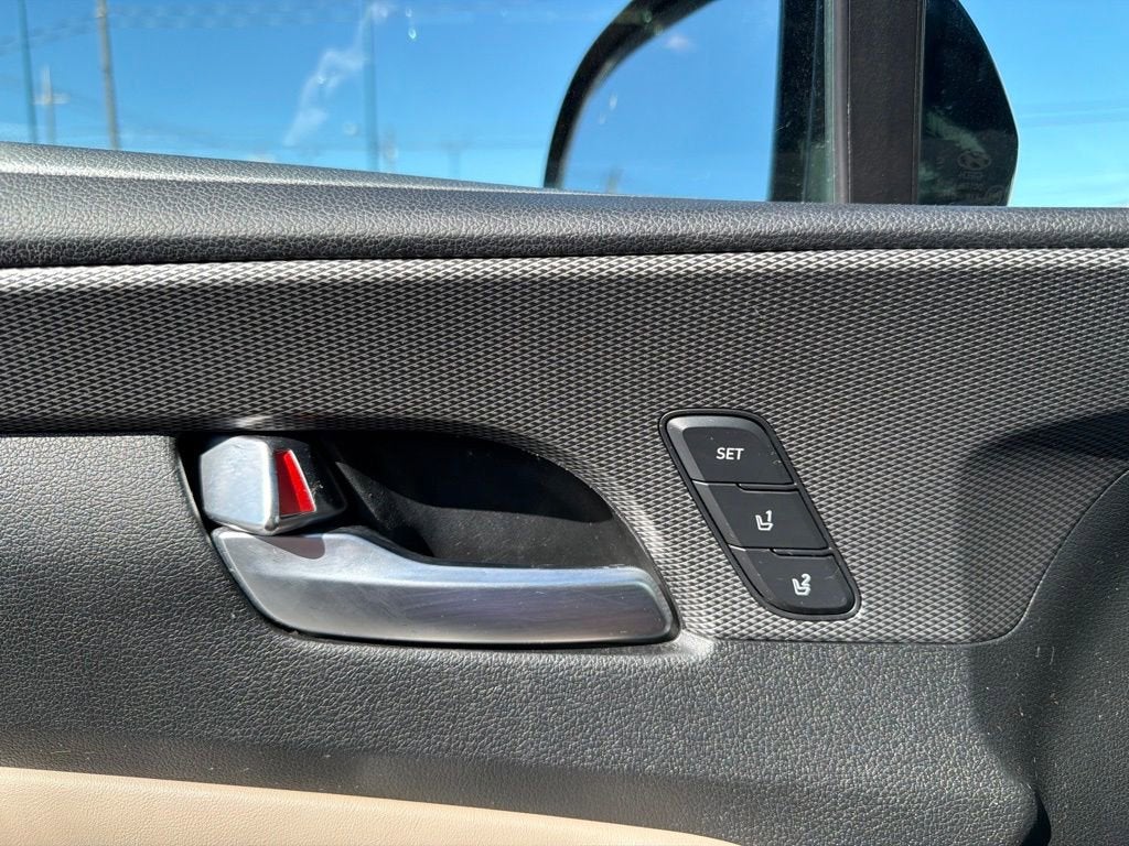 2019 Hyundai Santa Fe Ultimate 2.0T