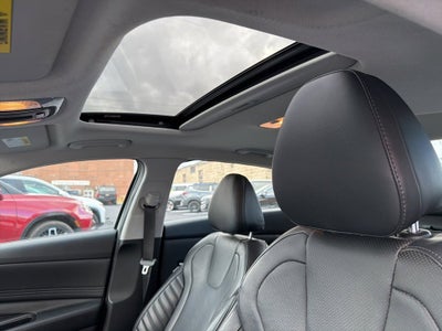 2022 Hyundai Elantra Limited