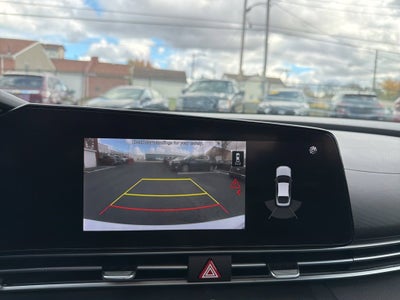 2022 Hyundai Elantra Limited