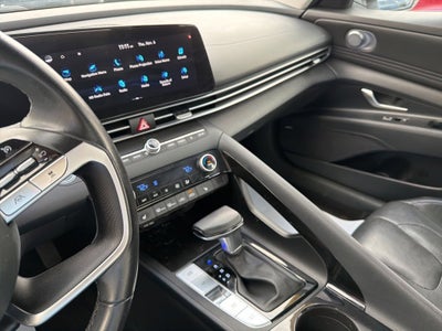 2022 Hyundai Elantra Limited