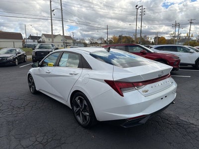 2022 Hyundai Elantra Limited