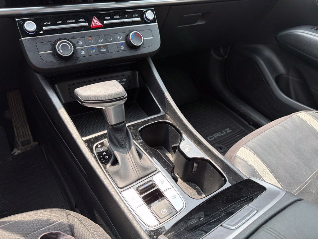 2025 Hyundai Santa Cruz SE