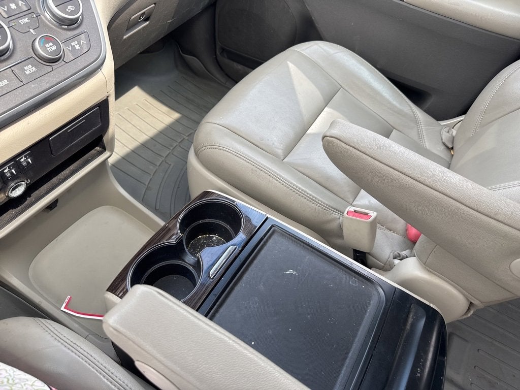 2015 Toyota Sienna XLE 8 Passenger