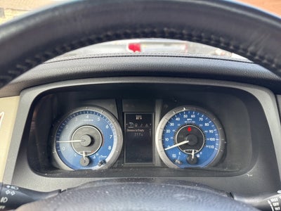 2015 Toyota Sienna XLE 8 Passenger