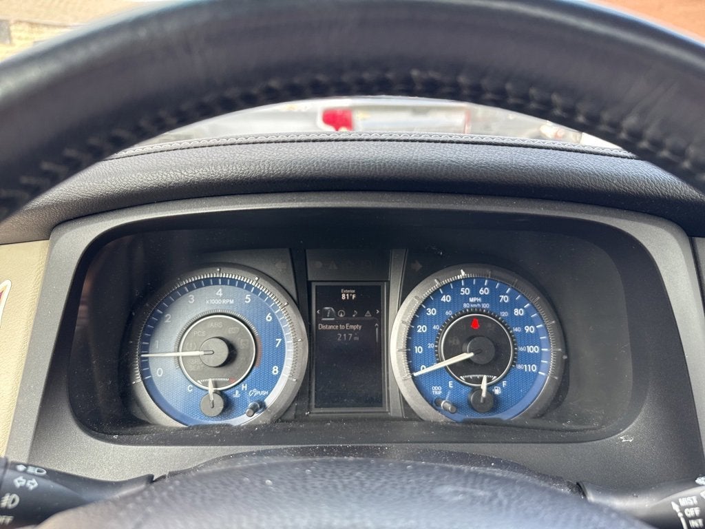 2015 Toyota Sienna XLE 8 Passenger