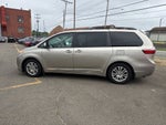 2015 Toyota Sienna XLE 8 Passenger