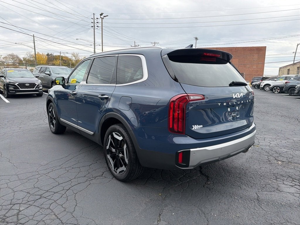 2023 Kia Telluride S