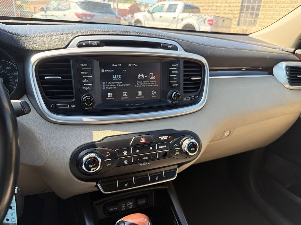 2018 Kia Sorento 2.4L LX