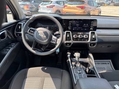 2022 Kia Sorento LX