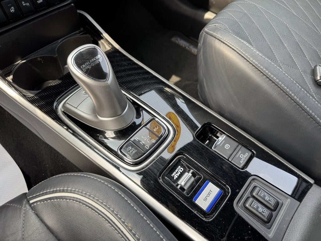 2022 Mitsubishi Outlander PHEV GT S-AWC