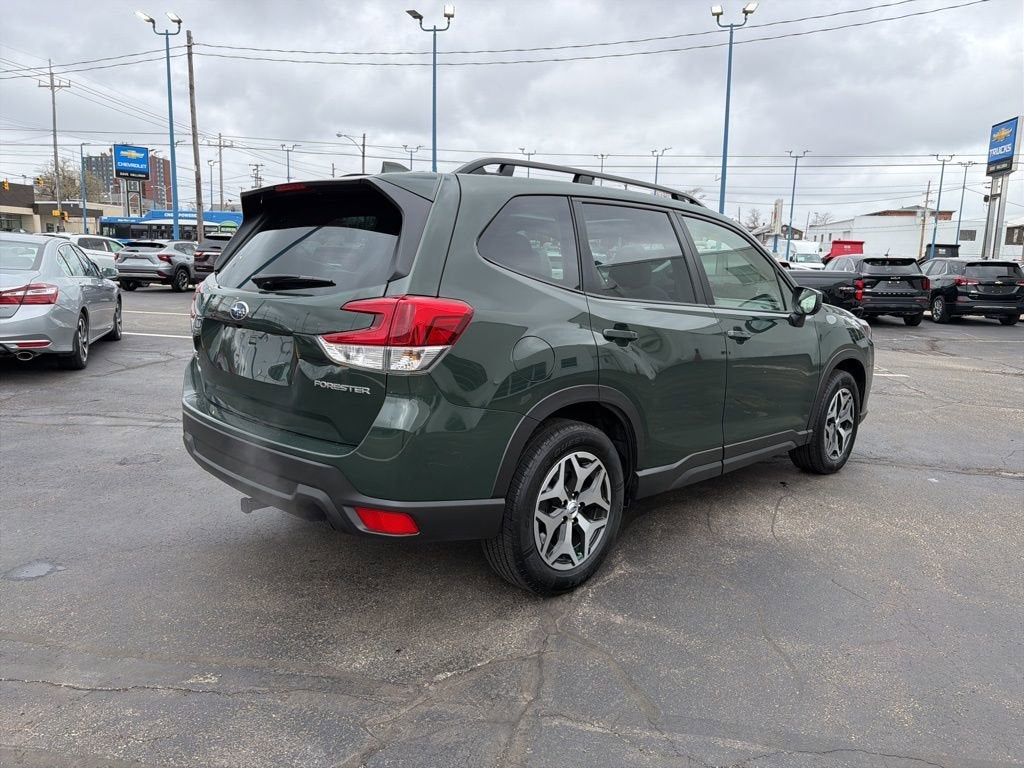 2023 Subaru Forester Premium