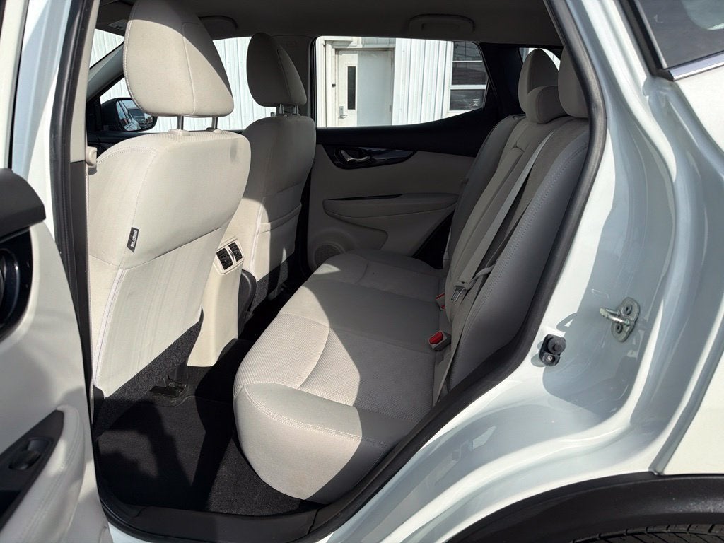 2018 Nissan Rogue Sport SV