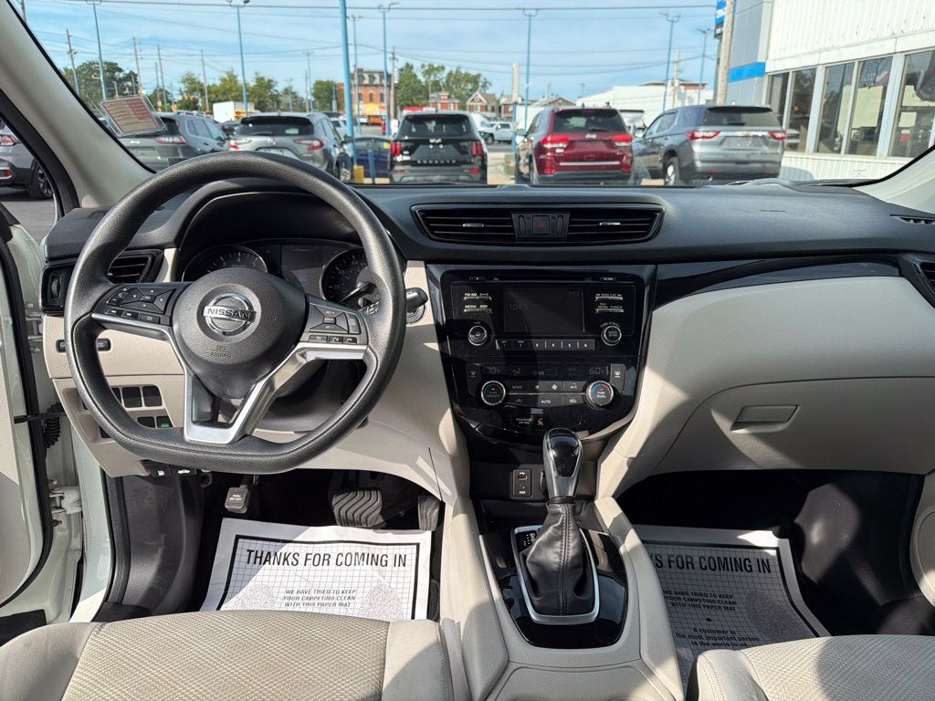 2018 Nissan Rogue Sport SV