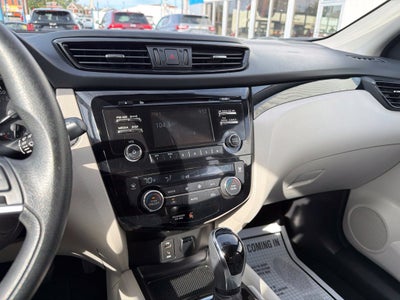 2018 Nissan Rogue Sport SV